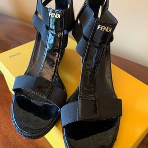 Fendi patent “Zappa Vernice + Elastico” sandal